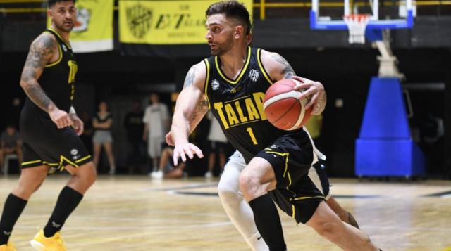 Sur: Central Entrerriano mont su propio Show de triples