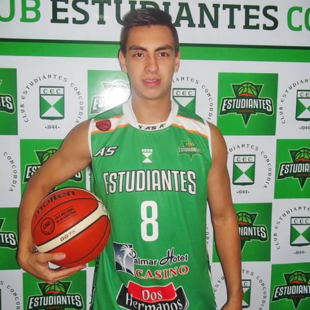 Orresta sigue en Estudiantes