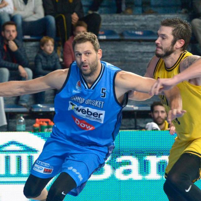 Jasen: "Va a ser un cruce complicado"