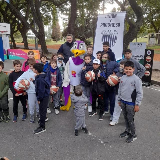 Rosario vivi su fiesta con el 3x3